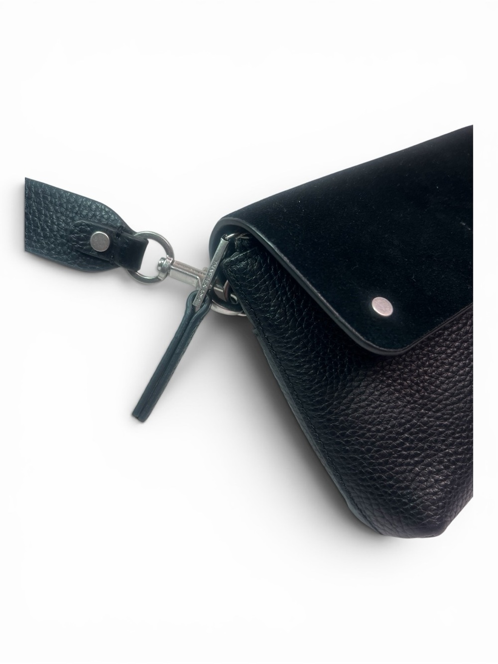 Treasure & Bond Black Leather waist Belt Bag w/Adjustable Strap - Picture 4 of 11